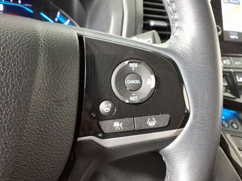 Used 2023 Honda Odyssey Elite image 23