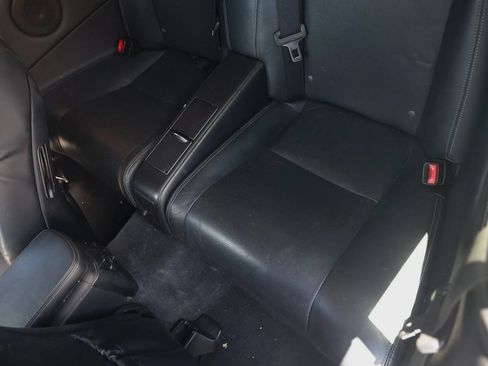 Used 2014 Lexus IS 250C w/ Luxury Package RWD image 19