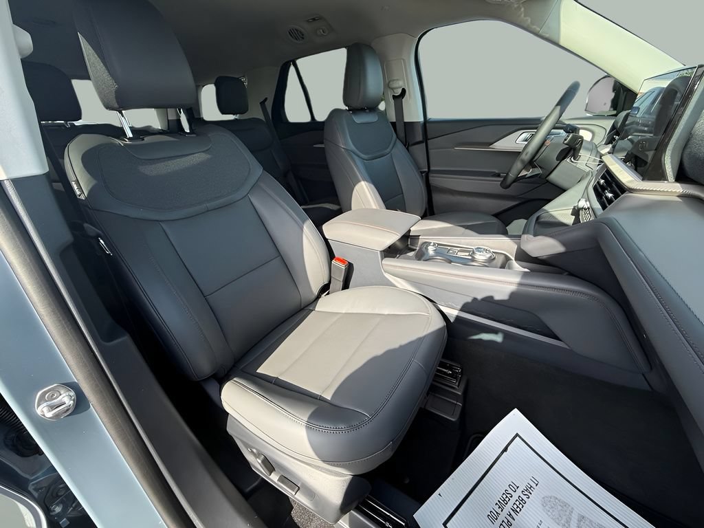 New 2026 Ford Explorer Active w/ Active Comfort Package AWD/4WD image 25