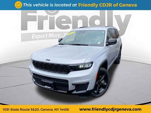 Used 2023 Jeep Grand Cherokee L Limited w/ Black Appearance Package image 1