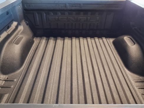 Used 2019 GMC Canyon Denali image 6