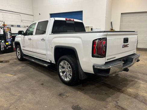Used 2018 GMC Sierra 1500 SLT AWD/4WD image 4