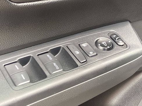 Used 2026 Honda CR-V Sport image 22