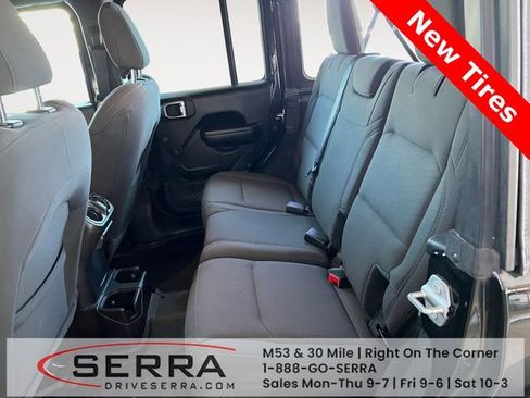 Used 2023 Jeep Wrangler Unlimited Sport AWD/4WD image 11