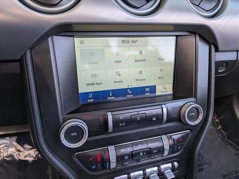 Used 2020 Ford Mustang Premium RWD image 12