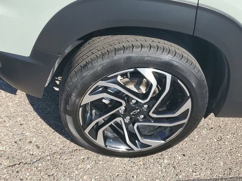 Certified 2024 Chevrolet TrailBlazer RS w/ Driver Confidence Package AWD/4WD image 5