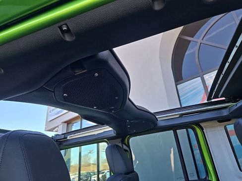 New 2026 Jeep Wrangler Sahara AWD/4WD image 76