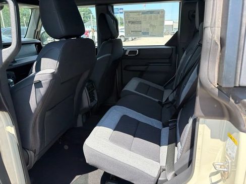 New 2025 Ford Bronco 4-Door AWD/4WD image 7