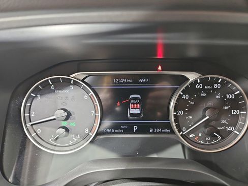 Certified 2023 Nissan Rogue SV image 17