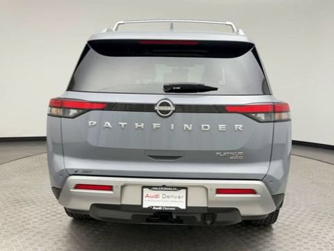 Used 2022 Nissan Pathfinder Platinum w/ Cargo Package AWD/4WD image 3