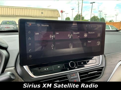 Used 2023 Nissan Altima 2.5 SV w/ SV Premium Package FWD image 40