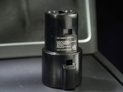 Used 2026 Tesla Model Y AWD image 43