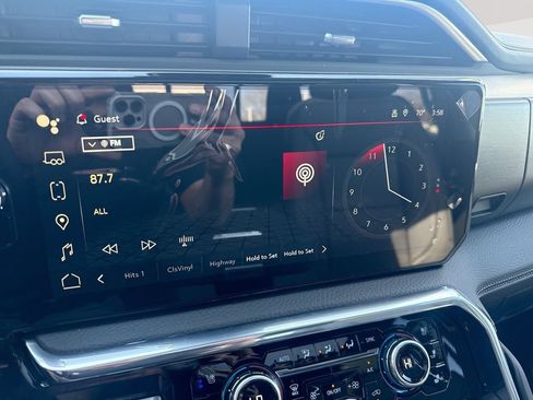 New 2026 GMC Sierra 2500 Denali w/ Denali Reserve Package AWD/4WD image 13