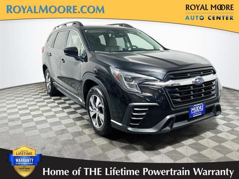 Used 2025 Subaru Ascent Premium AWD/4WD image 1