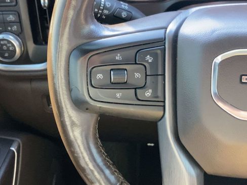 Used 2020 GMC Sierra 2500 Denali w/ Denali Ultimate Package image 16