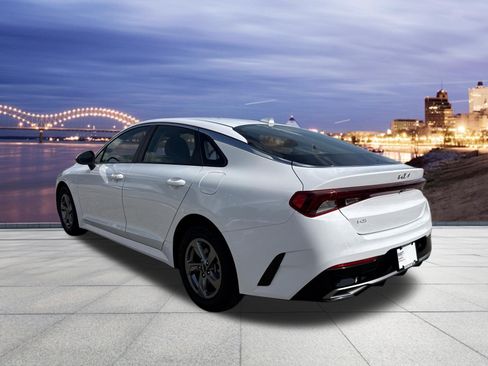 Used 2023 Kia K5 LXS FWD image 3