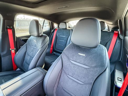 New 2025 Mercedes-Benz GLC 63 AMG S image 27