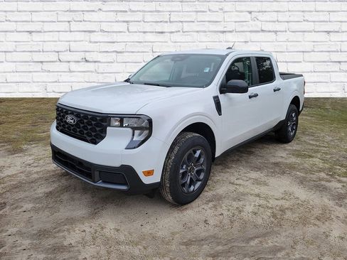 New 2026 Ford Maverick XLT w/ Equipment Group 301A image 4