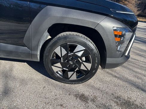 Used 2025 Hyundai Kona SEL image 28