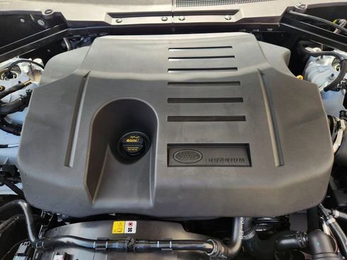 New 2026 Land Rover Defender 110 X-Dynamic SE AWD/4WD image 21