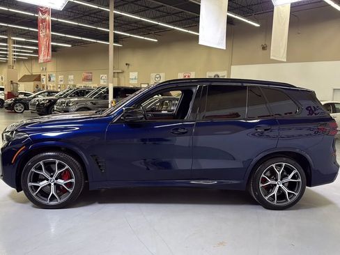 Used 2024 BMW X5 M60i AWD/4WD image 8