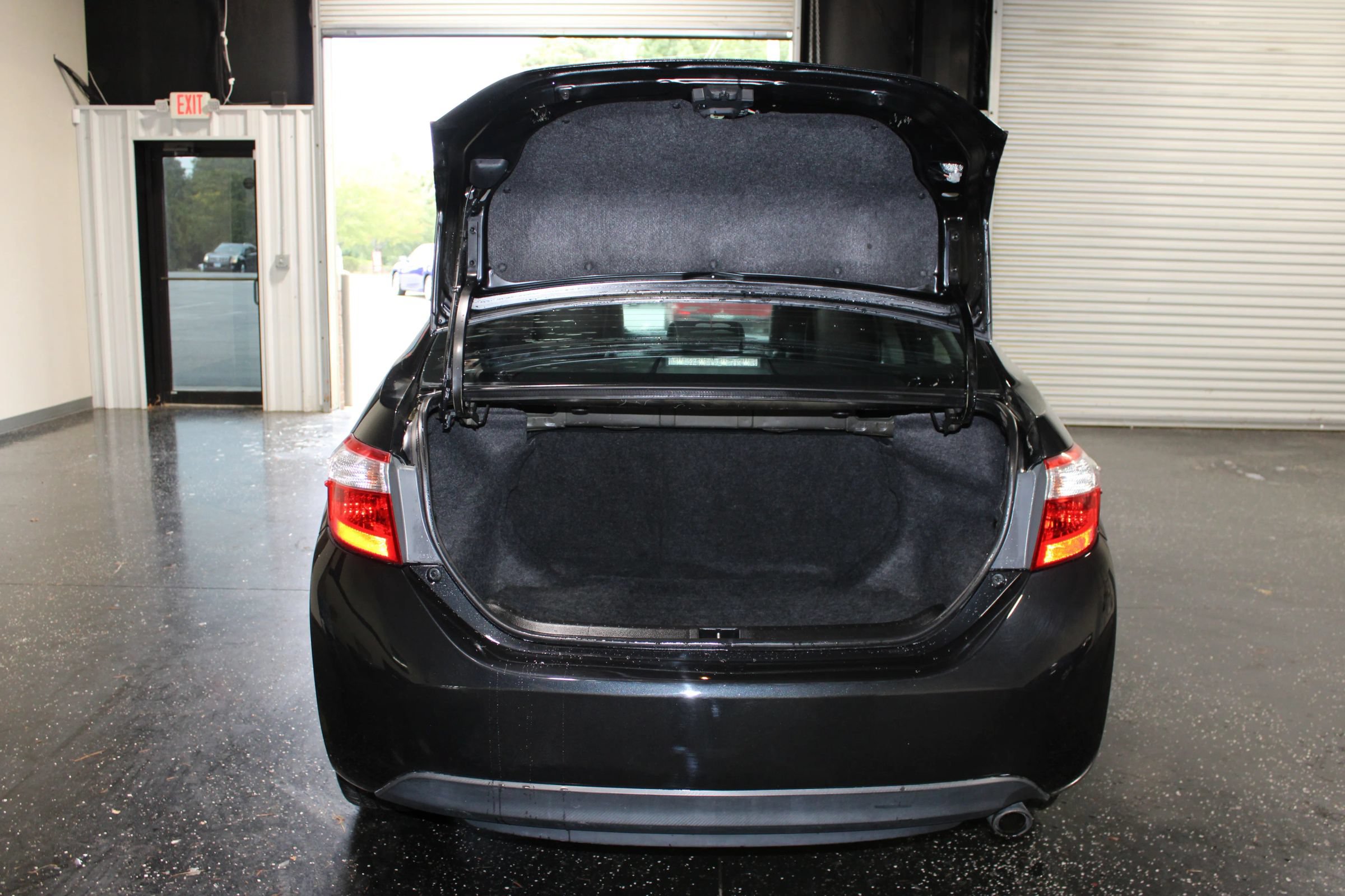 Used 2014 Toyota Corolla S Premium FWD image 30