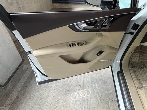 Used 2018 Audi Q7 3.0T Premium Plus AWD/4WD image 19
