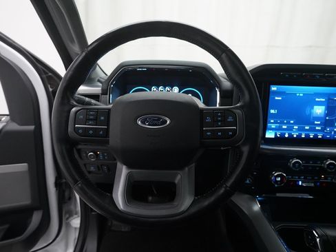Used 2021 Ford F150 Lariat AWD/4WD image 4
