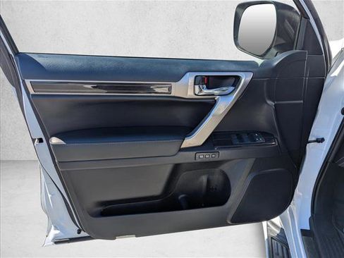 Used 2021 Lexus GX 460 Premium w/ Premium Package image 22