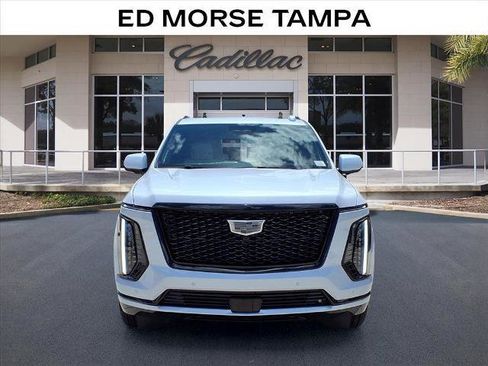 New 2026 Cadillac Escalade Platinum Sport AWD/4WD image 6