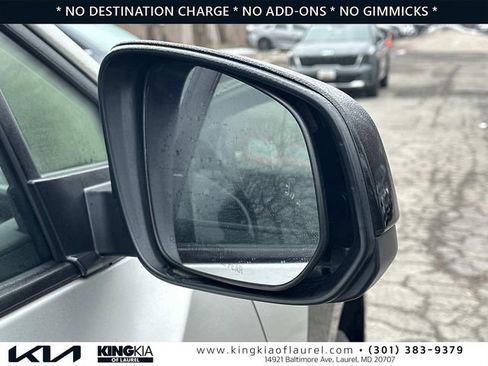 Used 2023 Toyota bZ4X XLE w/ Weather Package image 13