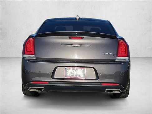 Used 2021 Chrysler 300 S w/ S Model Appearance Package RWD image 7