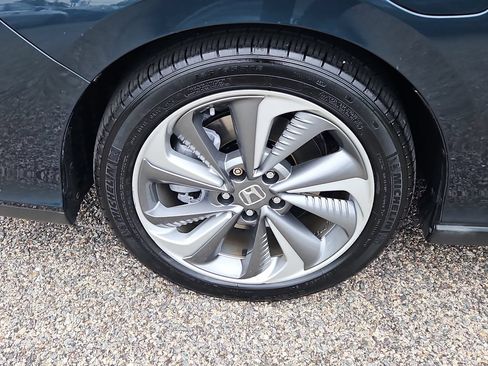 Certified 2019 Honda Clarity Plug-In Hybrid image 7