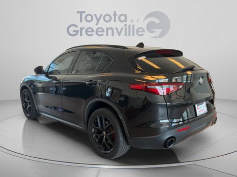 Used 2019 Alfa Romeo Stelvio Ti w/ Nero Edizione AWD/4WD image 4