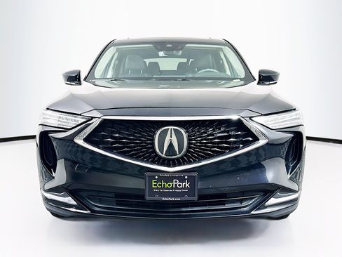Used 2023 Acura MDX SH-AWD image 2