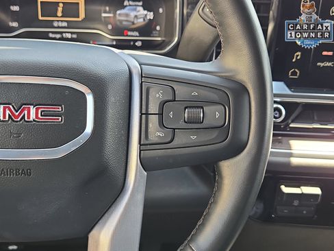 Used 2025 GMC Sierra 1500 SLT AWD/4WD image 21