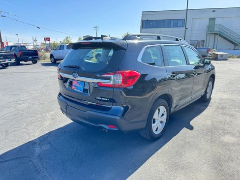 Used 2023 Subaru Ascent 8-Passenger AWD/4WD image 5