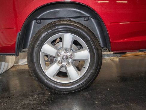 Used 2014 RAM 1500 Express AWD/4WD image 8