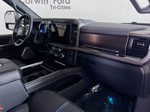 New 2026 Ford F250 Platinum image 31