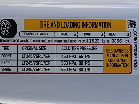 Used 2025 Chevrolet Silverado 2500 W/T w/ WT/CX Safety Package image 36