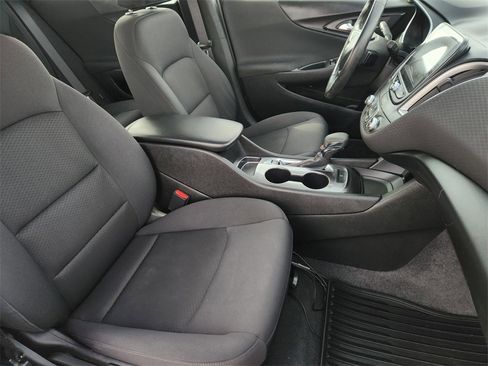 Used 2022 Chevrolet Malibu RS w/ LPO, Convenience Package 2 image 16