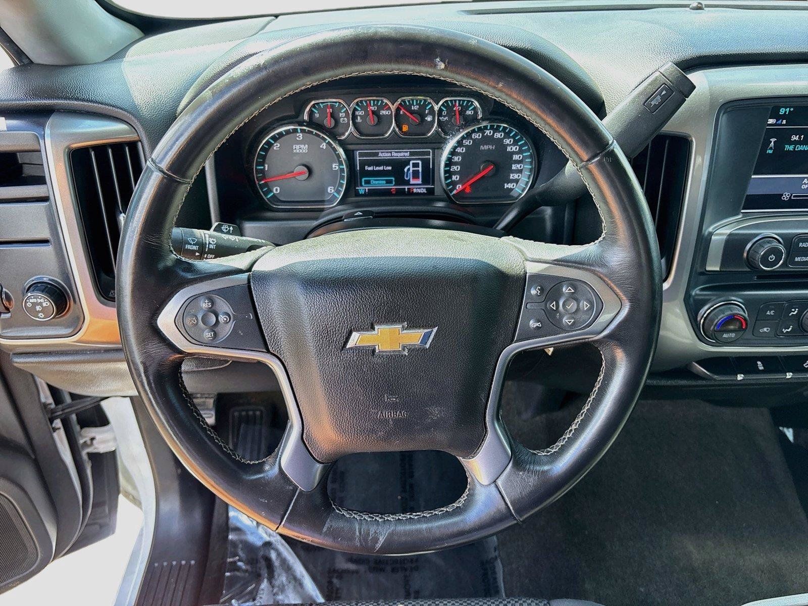 Used 2017 Chevrolet Silverado 1500 LT w/ LT Convenience Package RWD image 11