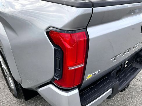 Used 2024 Toyota Tacoma Limited w/ Limited Package (LT) image 35