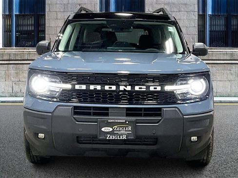 Certified 2025 Ford Bronco Sport Outer Banks w/ Outer Banks Tech Package+ image 3