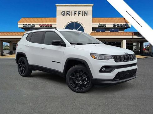 New 2026 Jeep Compass Latitude AWD/4WD image 1