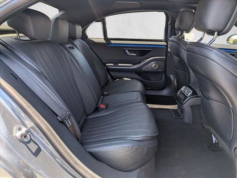 Certified 2023 Mercedes-Benz S 500 4MATIC image 21