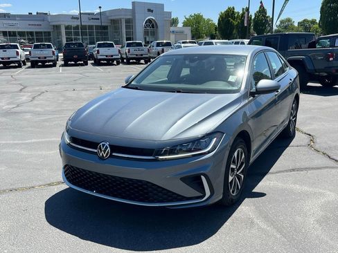 Used 2025 Volkswagen Jetta S FWD image 3