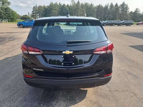 Used 2024 Chevrolet Equinox LS FWD image 6