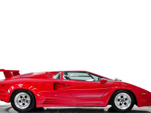 Used 1989 Lamborghini Countach Coupe RWD image 2