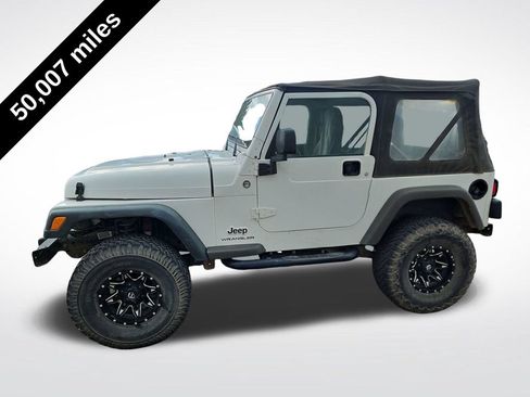 Used 2006 Jeep Wrangler X w/ Tire & Wheel Group (Ecco) AWD/4WD image 2